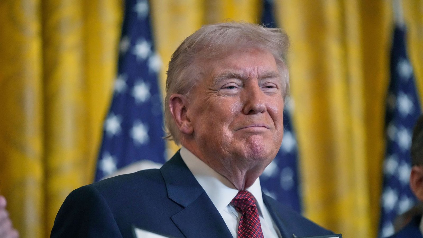 Trump: Release the alien files